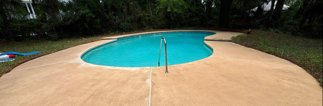 Top Quality Pool Deck Wash on Sullivans Island